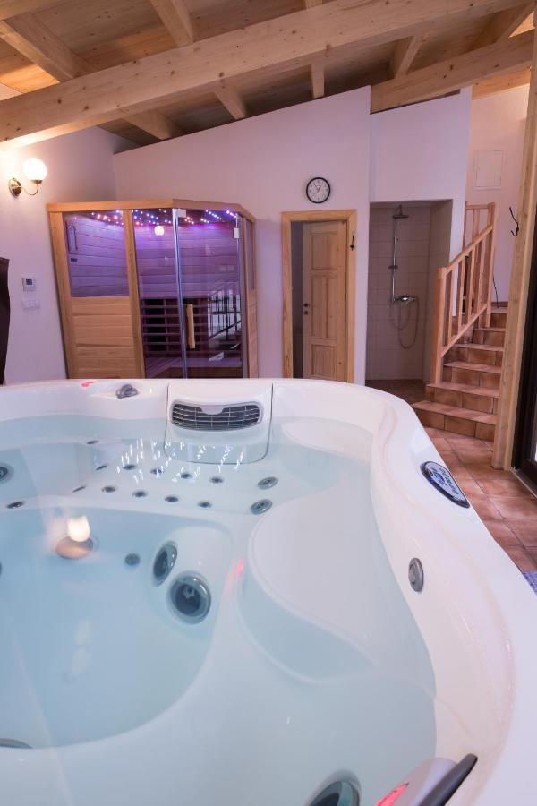 Wellness Privat Styri Lipy Villa Liptovske Revuce Buitenkant foto